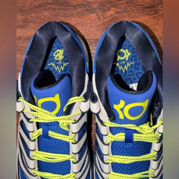 Nike Kevin Durant b ball shoes